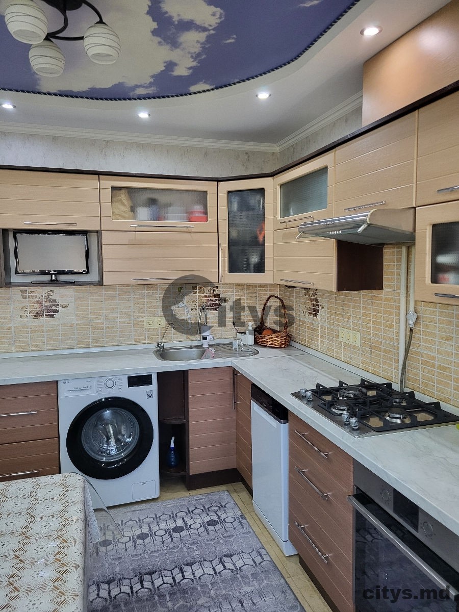 Apartament cu 2 camere, 60m², Botanica, bd. Cuza Vodă photo 1