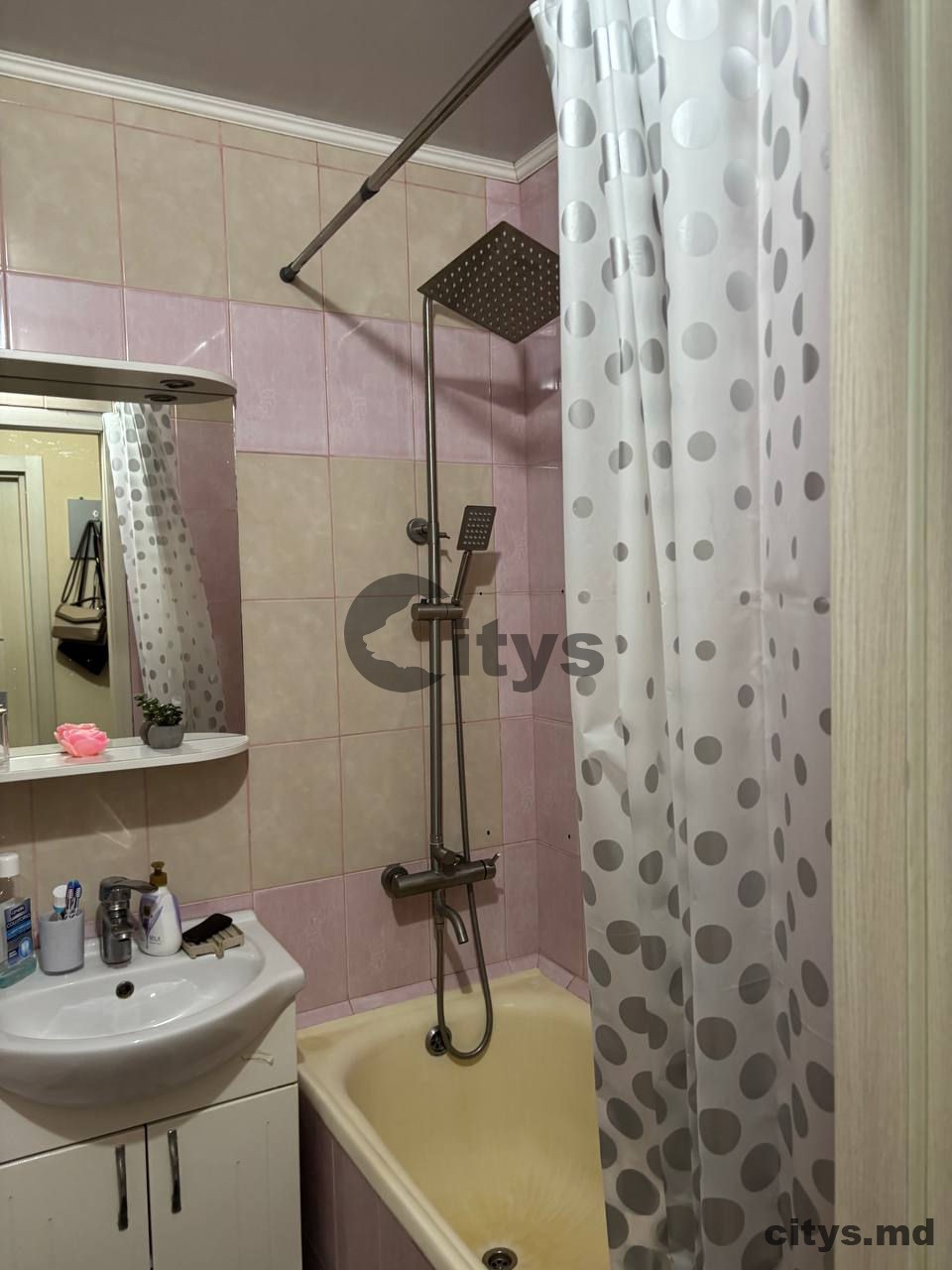 Apartament cu 1 cameră, Ciocana 34m², str. Petru Zadnipru photo 8 - citys.md Apartament cu 1 cameră, Ciocana 34m², str. Petru Zadnipru photo 7