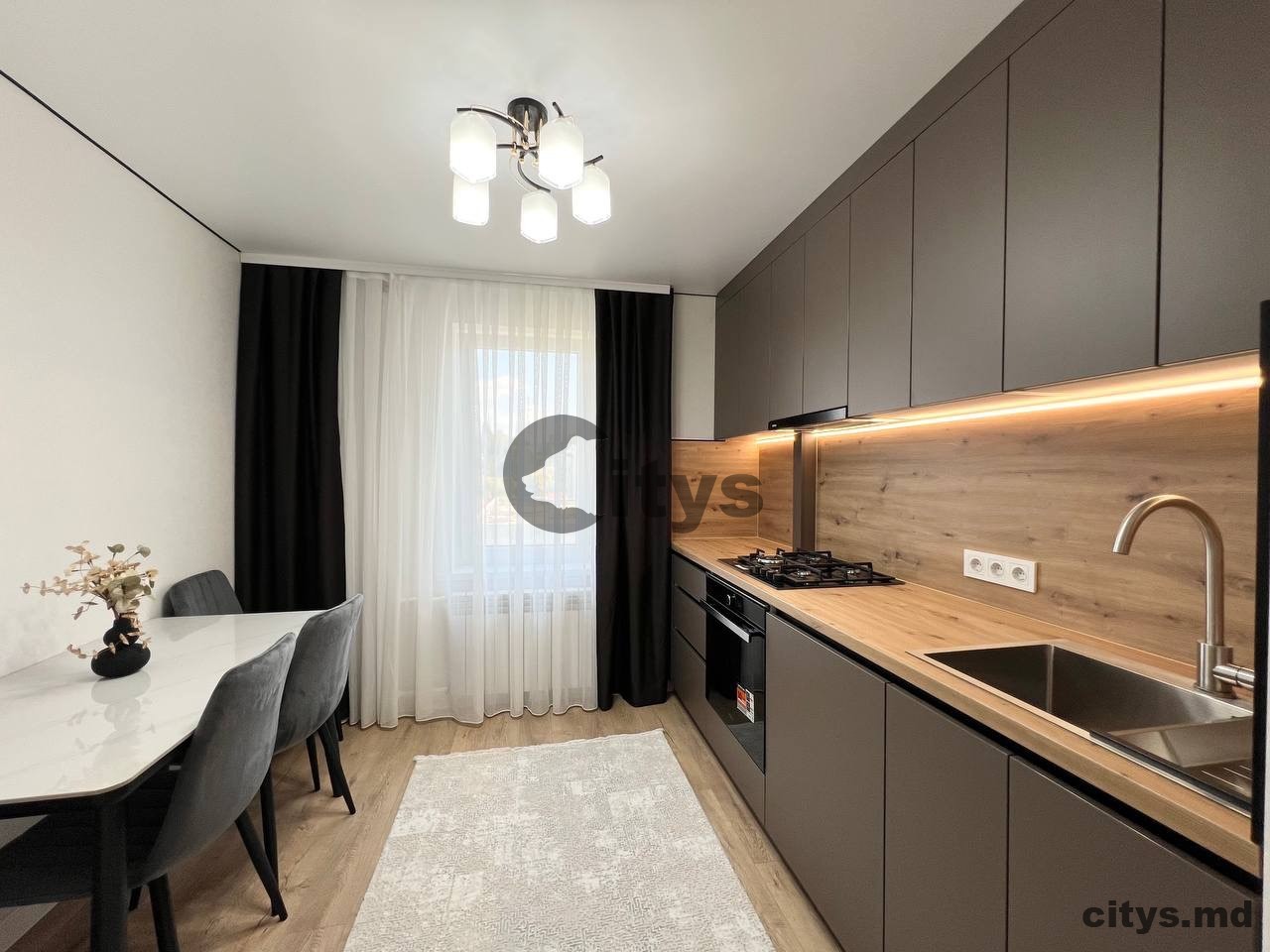 Apartament cu 2 camere, 53m², Petru zadnipru photo 1