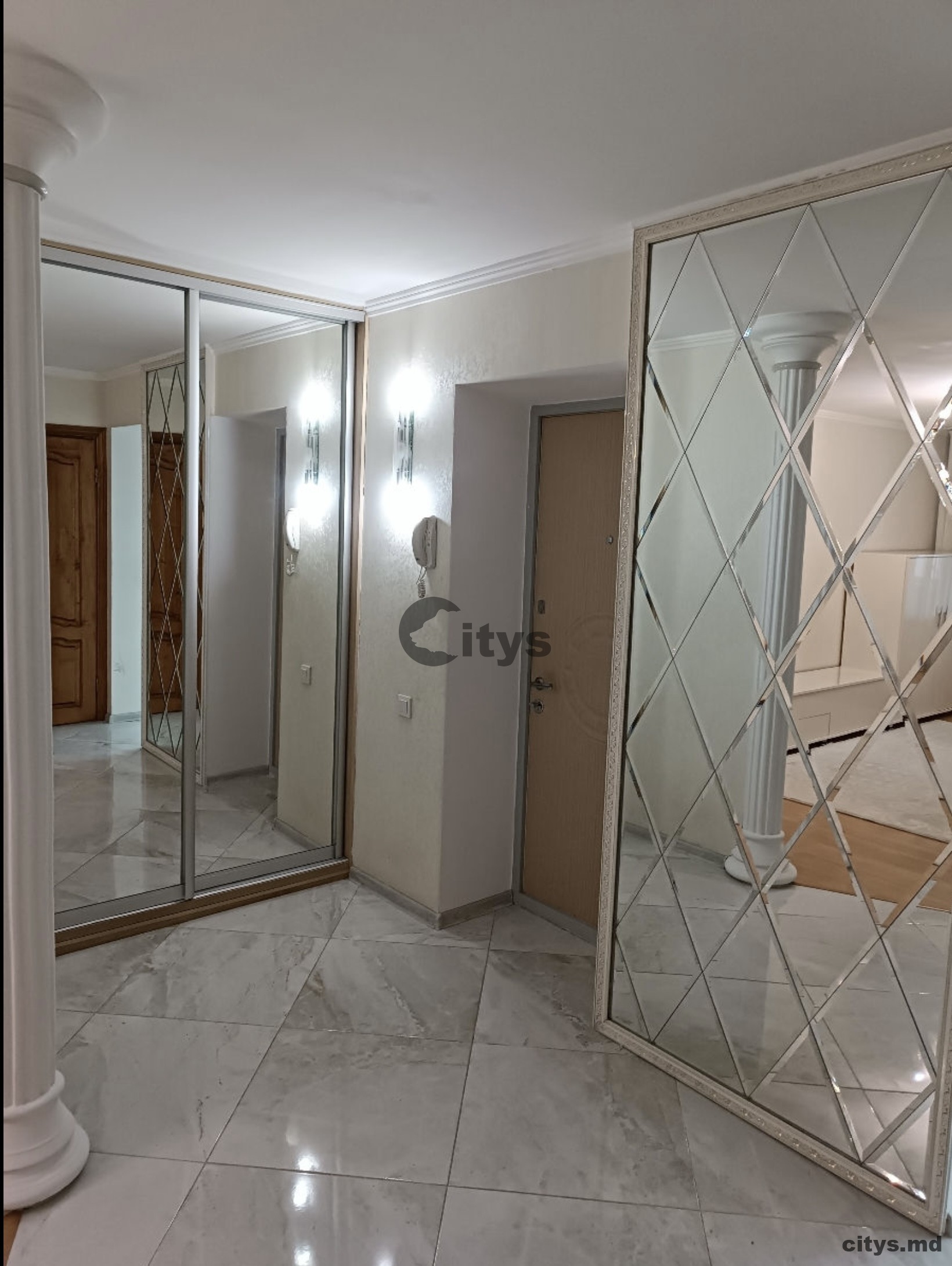 Chirie-Apartament cu 2 camere, 55m², Poșta Veche,Calea Orheiului photo 4 - citys.md Chirie-Apartament cu 2 camere, 55m², Poșta Veche,Calea Orheiului photo 3