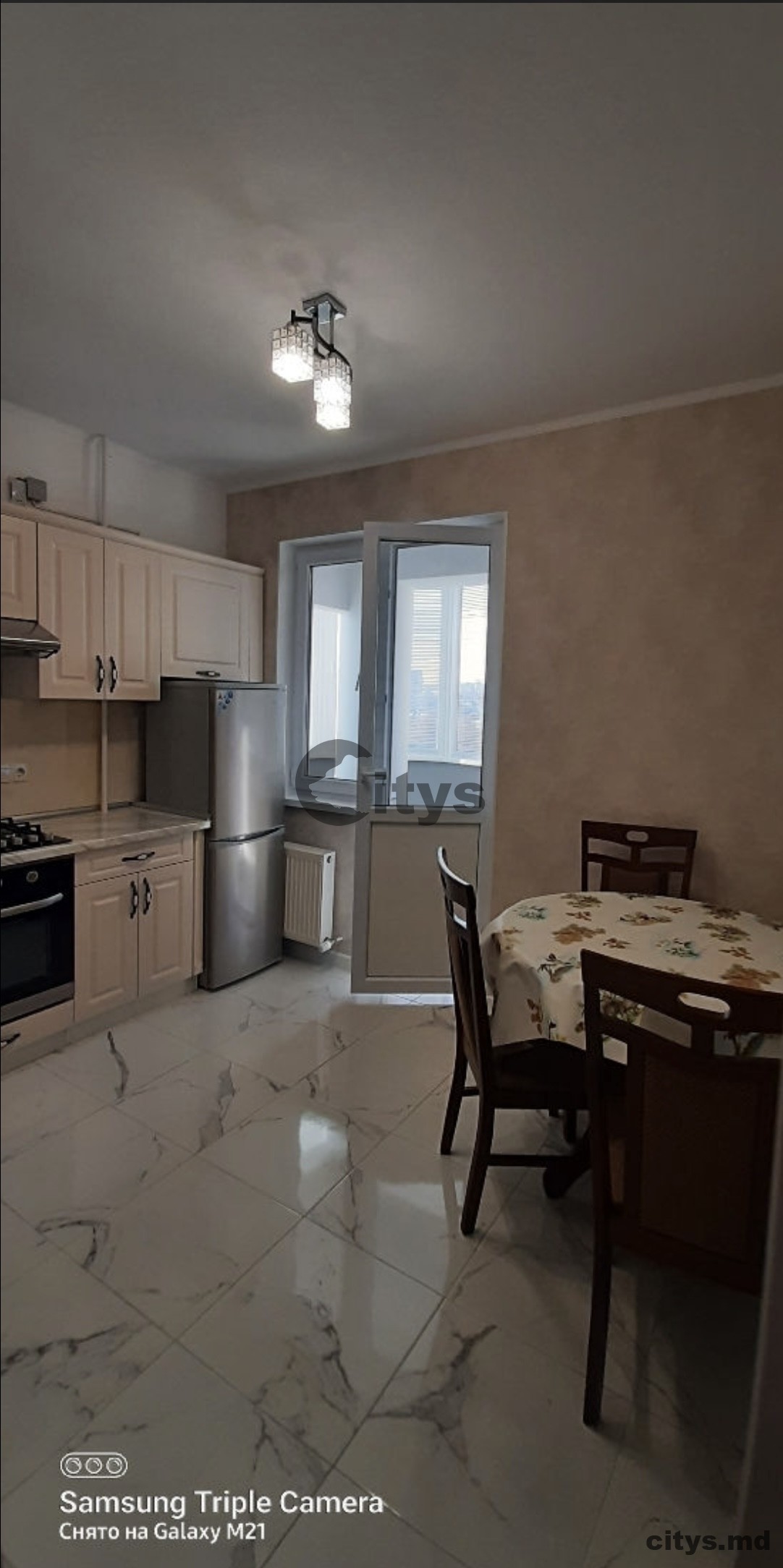 Chirie-Apartament cu 1 cameră, 55m², Botanica,Nikolai Zelinski photo 5 - citys.md Chirie-Apartament cu 1 cameră, 55m², Botanica,Nikolai Zelinski photo 4