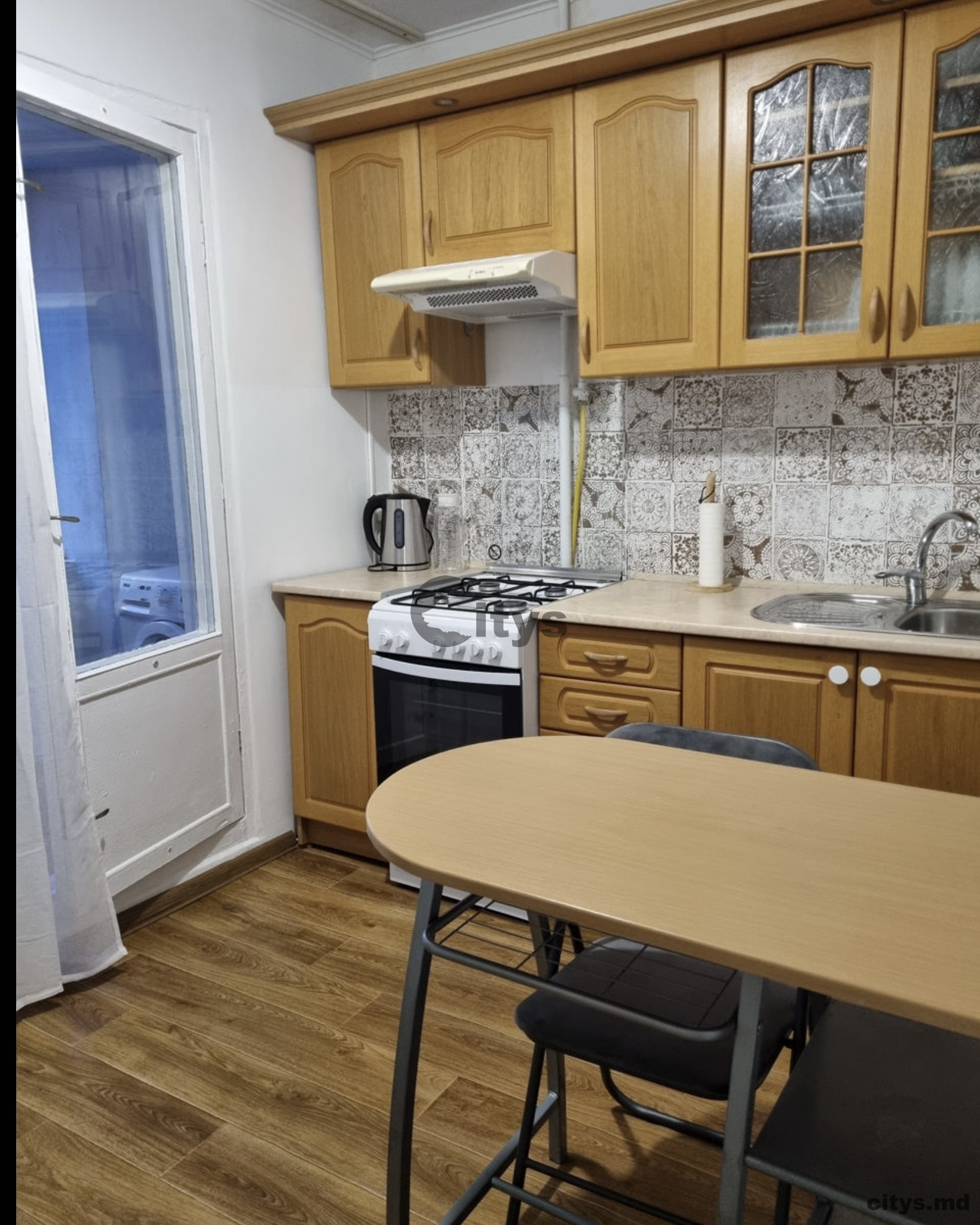 Chirie-Apartament cu 1 cameră, 40m², Ciocana,Ginta Latină photo 6 - citys.md Chirie-Apartament cu 1 cameră, 40m², Ciocana,Ginta Latină photo 5