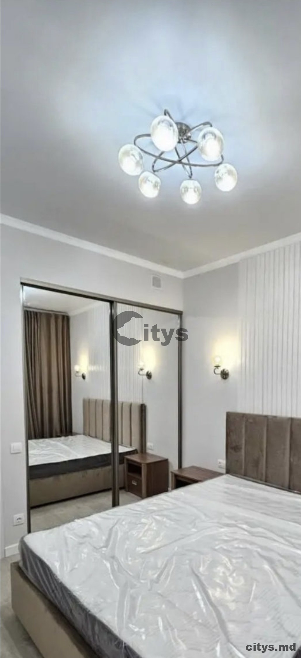 Chirie-Apartament cu 2 camere, 80m², Centru,Tecuci photo 2