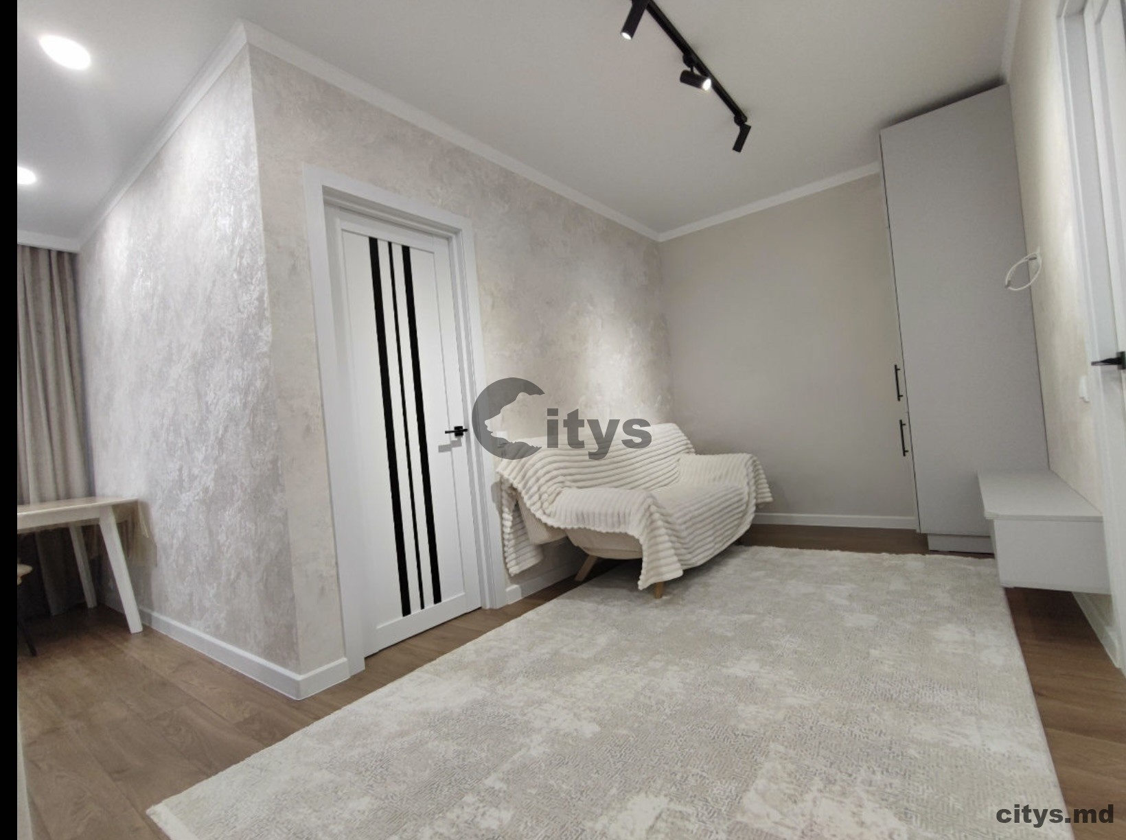 Se vinde-Apartament cu 2 camere, 57m², Rîșcani,Miron Costin photo 7 - citys.md Se vinde-Apartament cu 2 camere, 57m², Rîșcani,Miron Costin photo 6
