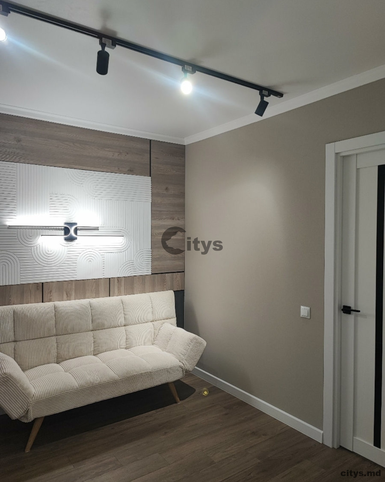 Se vinde-Apartament cu 3 camere, 80m²,Botanica, Traian 7445 photo 1 - citys.md Se vinde-Apartament cu 3 camere, 80m²,Botanica, Traian 7445 photo 0