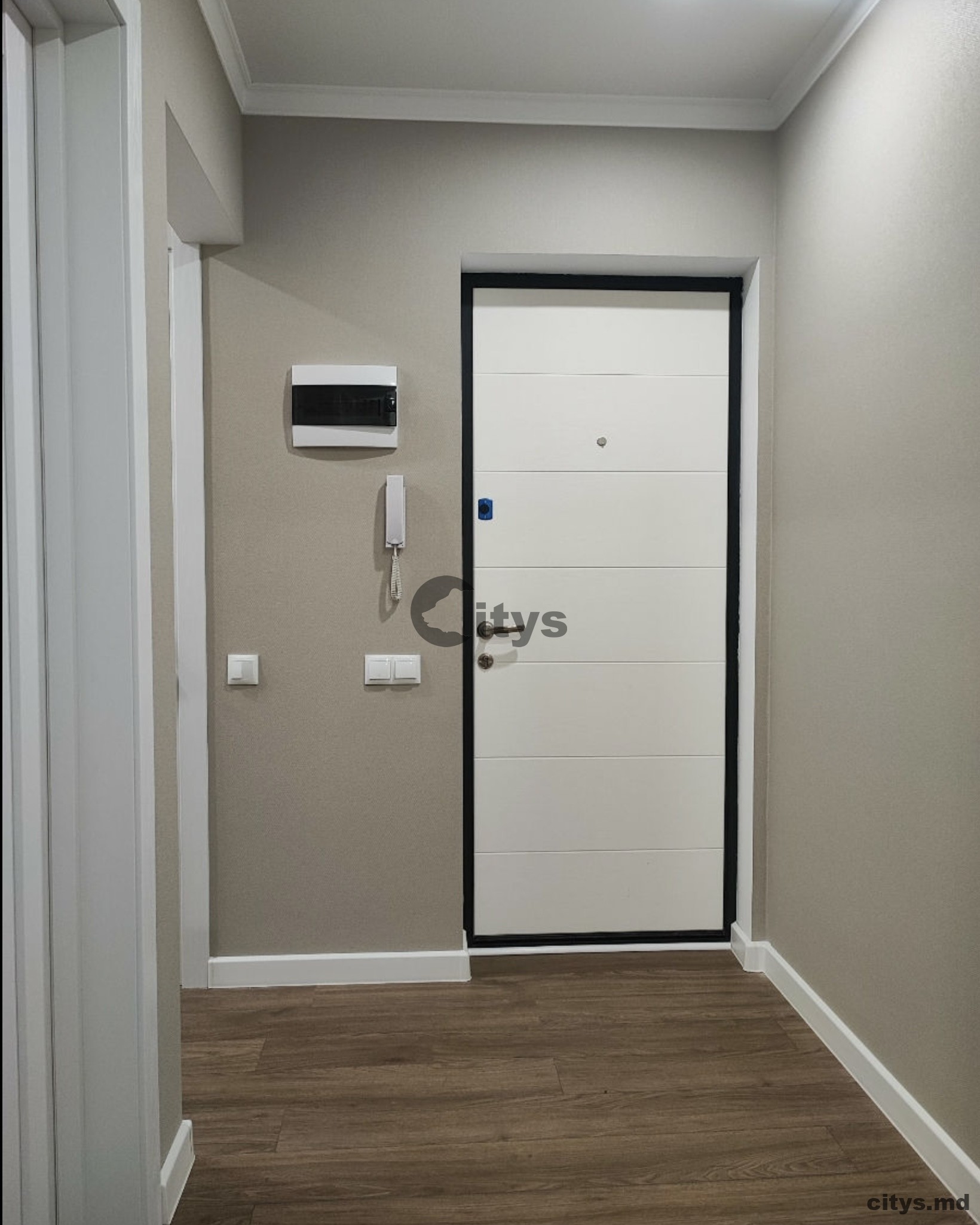 Se vinde-Apartament cu 3 camere, 80m²,Botanica, Traian 7445 photo 4 - citys.md Se vinde-Apartament cu 3 camere, 80m²,Botanica, Traian 7445 photo 3