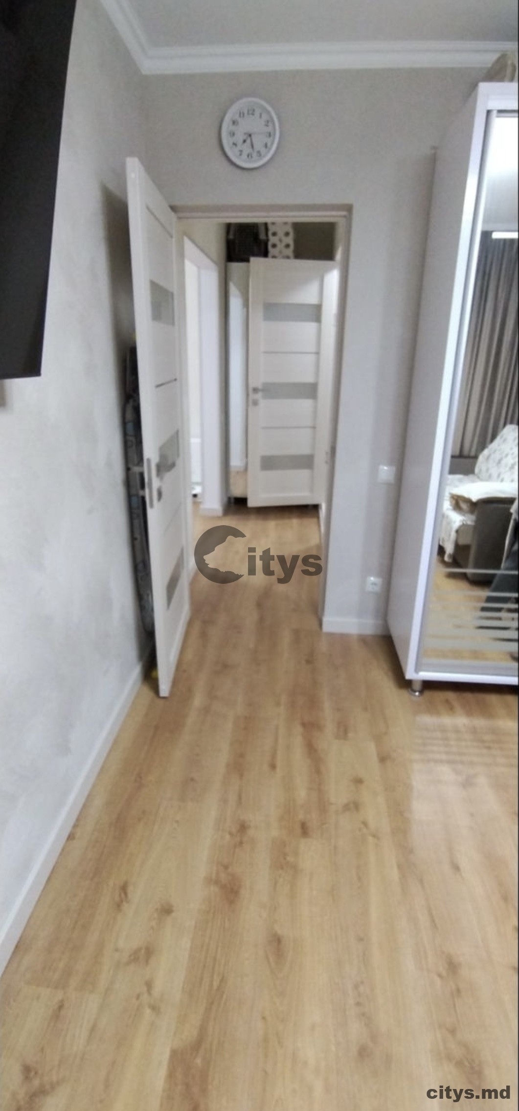 Se vinde-Apartament cu 1 cameră, 37m², Botanica,Valea Crucii photo 4 - citys.md Se vinde-Apartament cu 1 cameră, 37m², Botanica,Valea Crucii photo 3