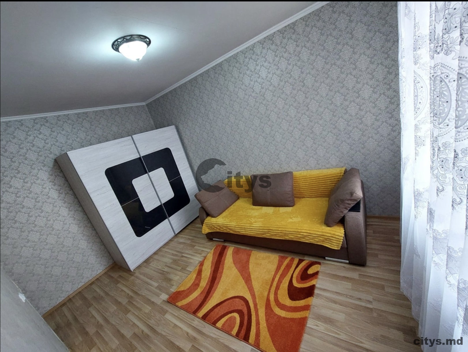 Сдается-3-х комнатная квартира, 80м², Центр,Albișoara photo 7 - citys.md Сдается-3-х комнатная квартира, 80м², Центр,Albișoara photo 6