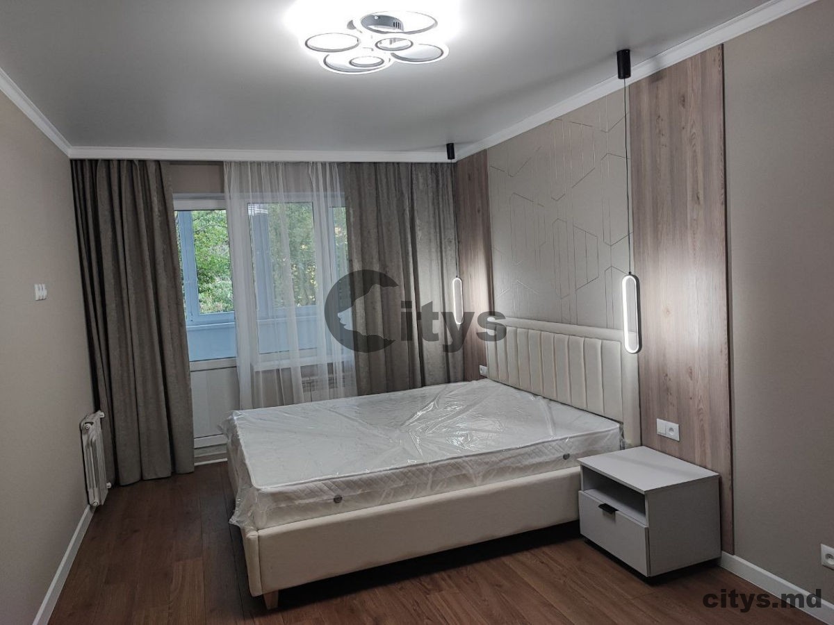 Apartament cu 3 camere, 75m², Traian photo 0