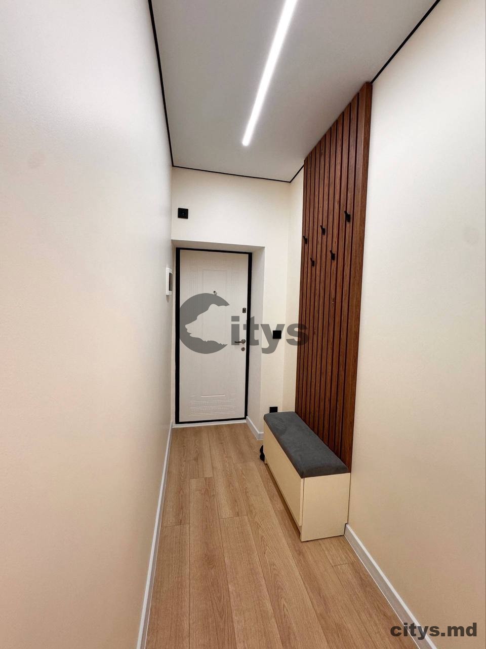 Apartament cu 2 camere, 46m², Cojbuk photo 3