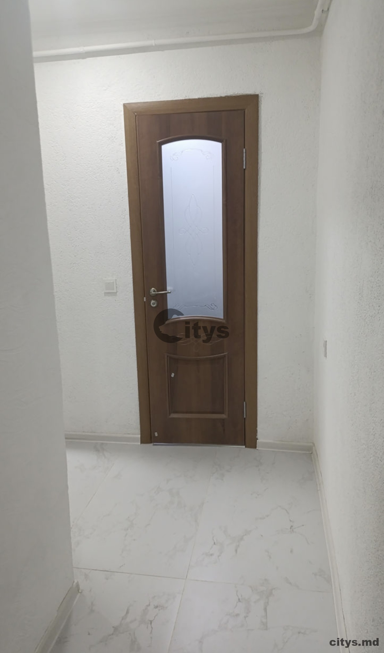 Chirie-Apartament cu 1 cameră, 38m²,Rîșcani, Мирон Костин photo 2