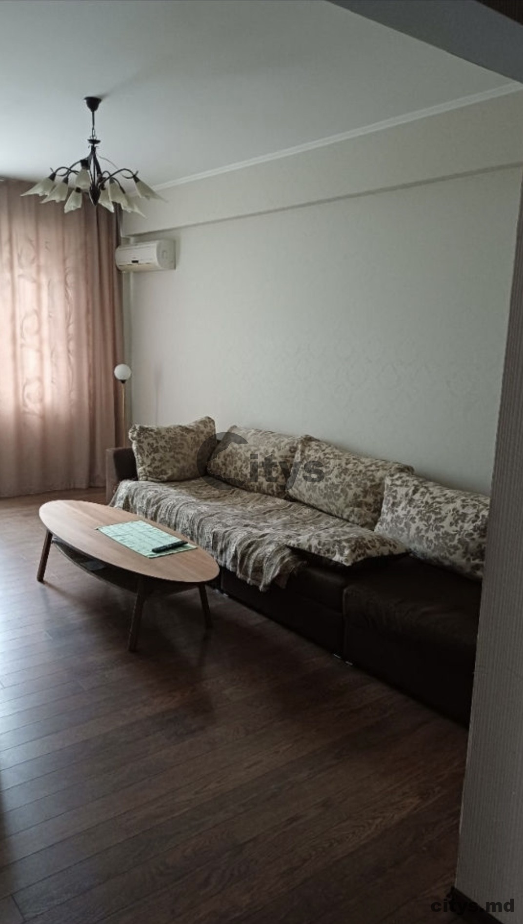 Chirie-Apartament cu 3 camere, 93m²,Buiucani, Alba-Iulia photo 2 - citys.md Chirie-Apartament cu 3 camere, 93m²,Buiucani, Alba-Iulia photo 1