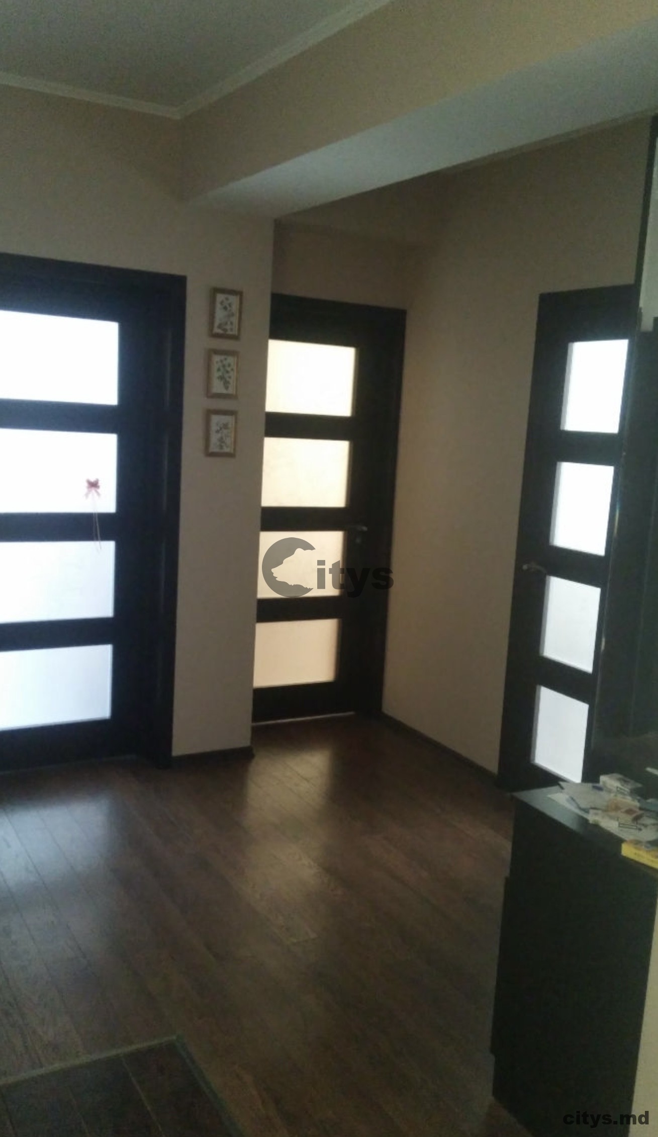 Chirie-Apartament cu 3 camere, 93m²,Buiucani, Alba-Iulia photo 7 - citys.md Chirie-Apartament cu 3 camere, 93m²,Buiucani, Alba-Iulia photo 6