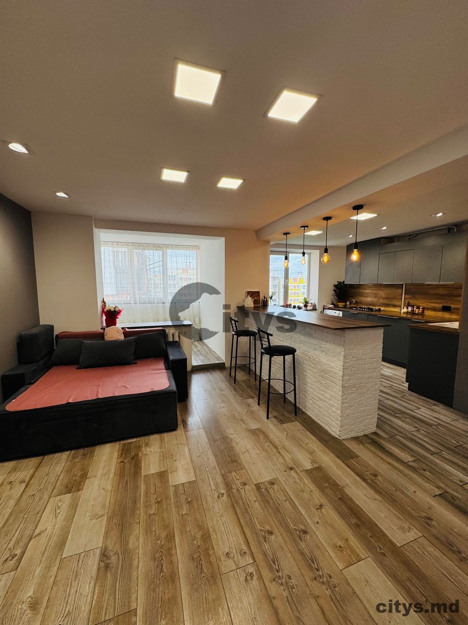 4-х комнатная квартира, 84м², I Vieru photo 0