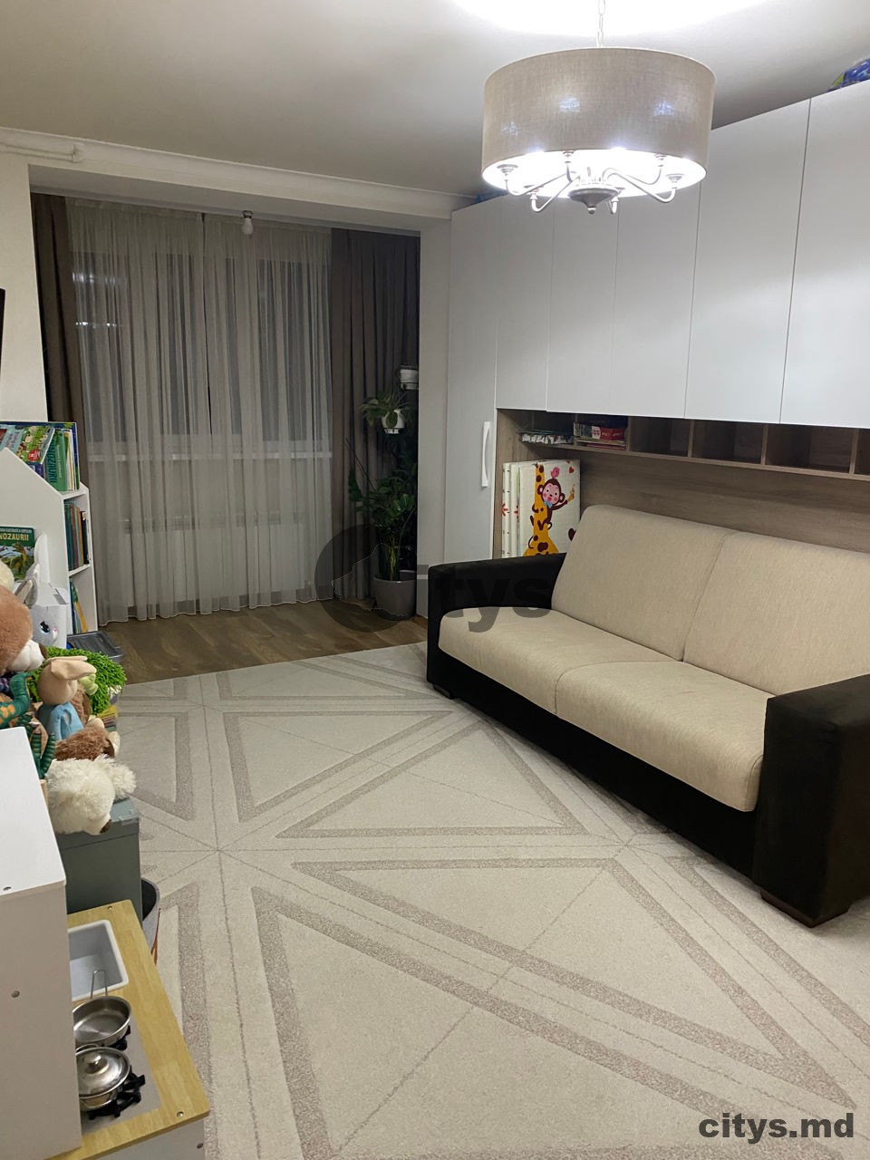 Apartament cu 2 camere, 50m², Podul Inalt photo 2