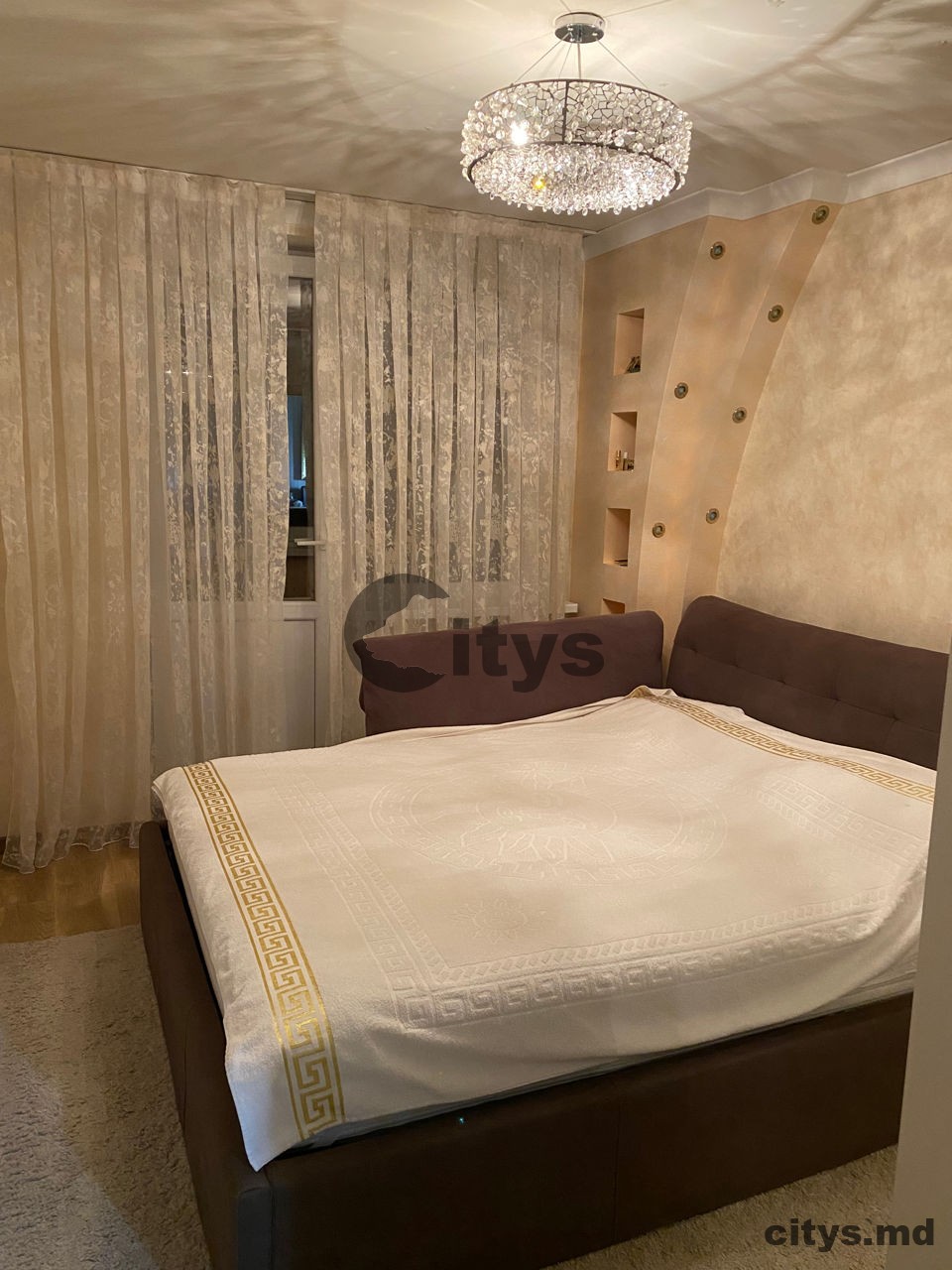 Apartament cu 2 camere, 50m², Podul Inalt photo 4