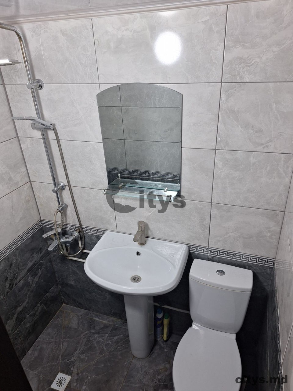 Garsonieră, 25m², A Doga photo 3