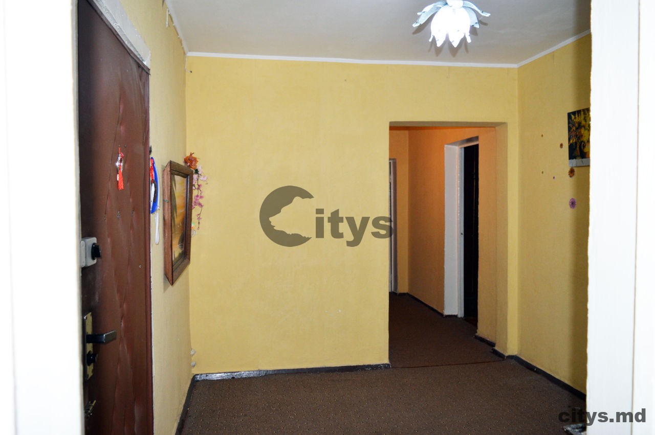 3-х комнатная квартира, 75м², Mircea cel bătrân 7547 photo 4