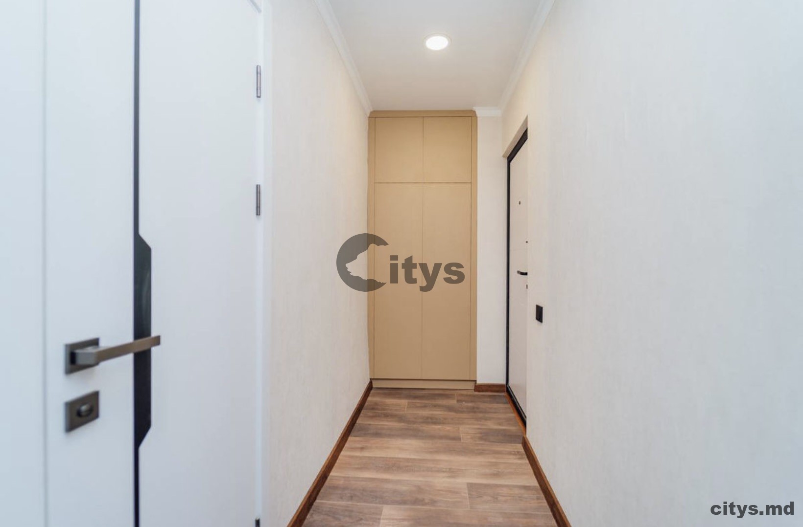 Se vinde-Apartament cu 2 camere, 50m², Botanica,Trandafirilor photo 1