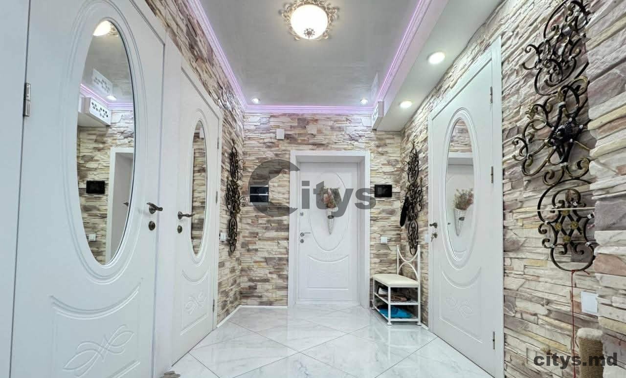 chirie-Apartament cu 2 camere, Centru 90m², Albisoara photo 3