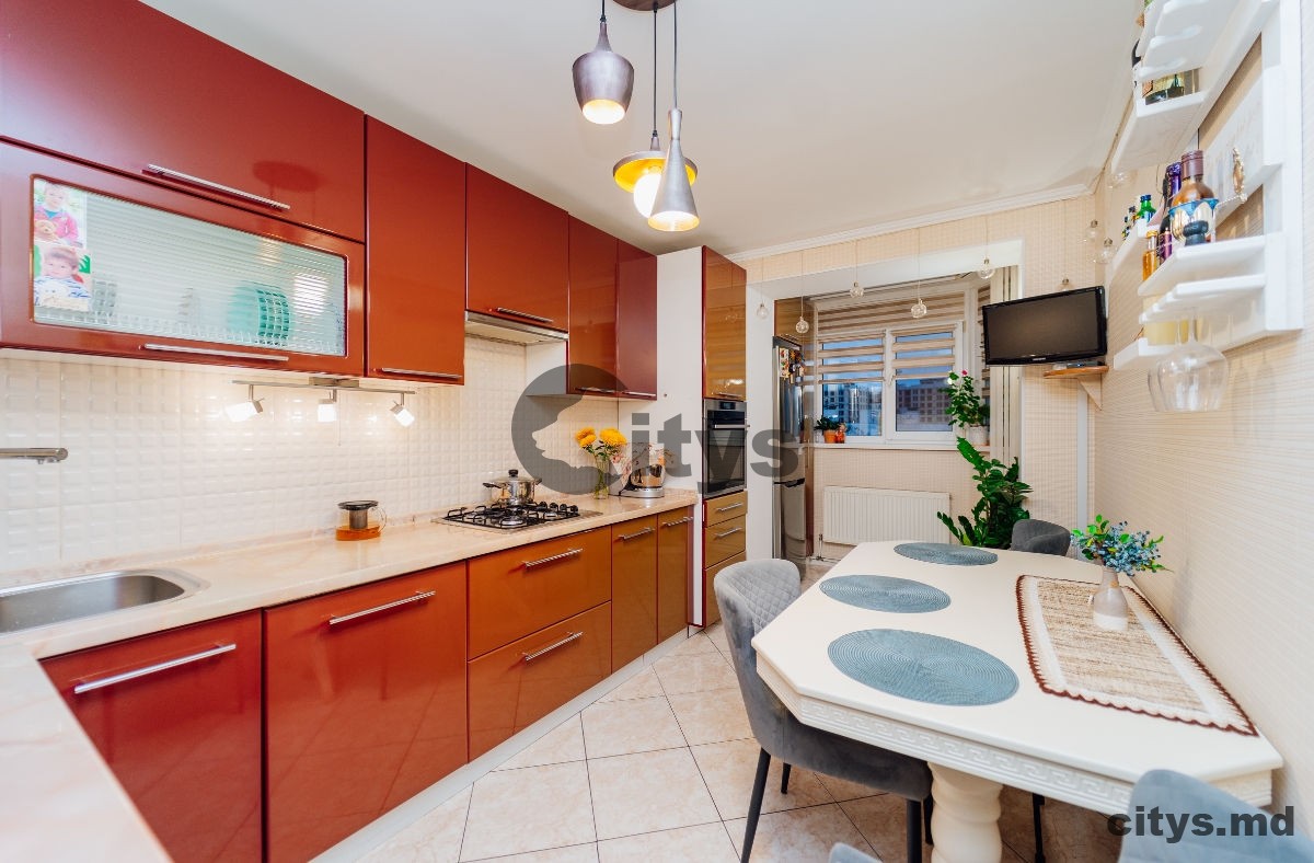 Apartament cu 3 camere, 73m², Cetatea Albă photo 0