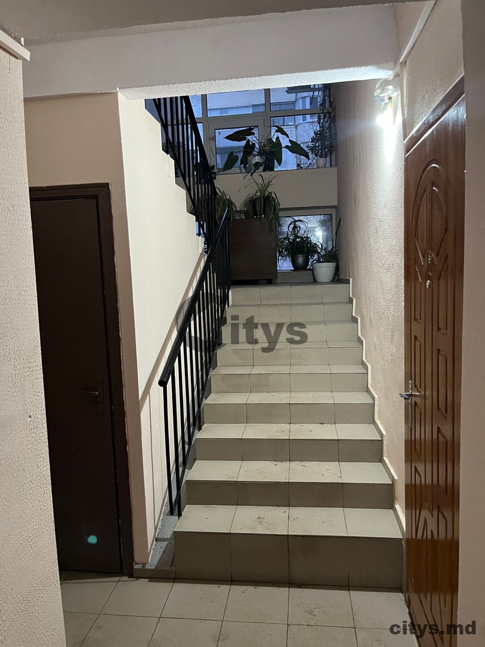 Apartament cu 2 camere, 54m², M.Spataru photo 5