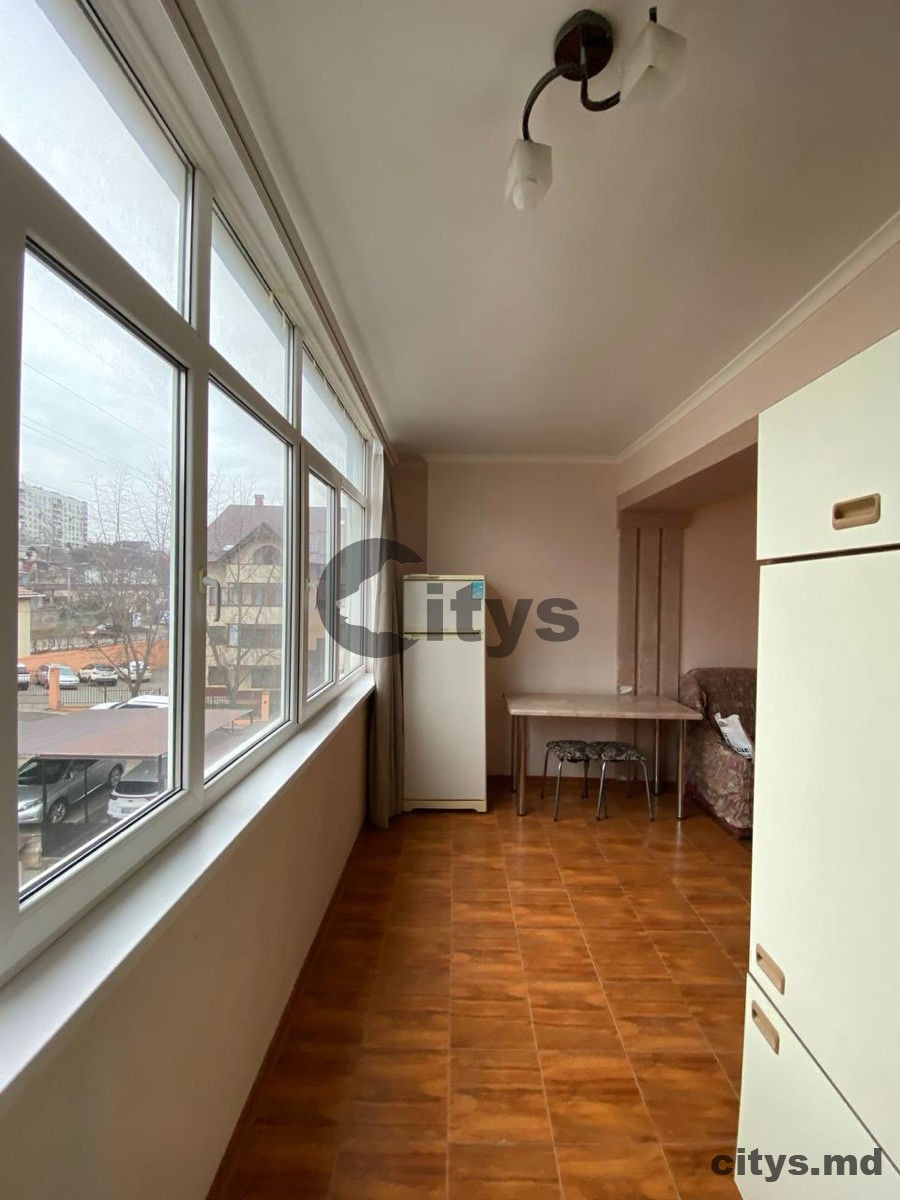 Apartament cu 3 camere, 70m², Durlești, str-la 4 Vovințeni photo 1