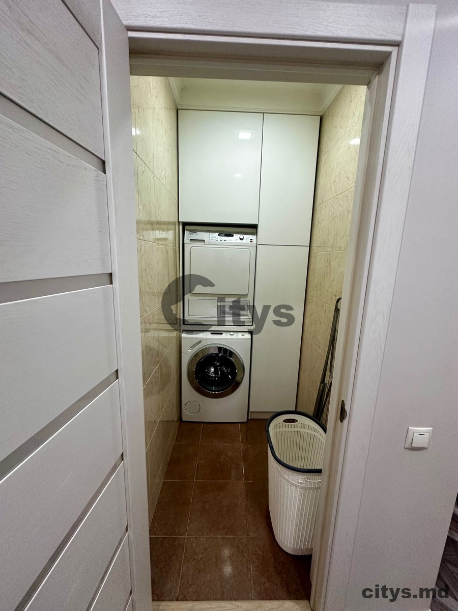 chirie-Apartament cu 2 camere, Centru 93m², str. Lev Tolstoi photo 6