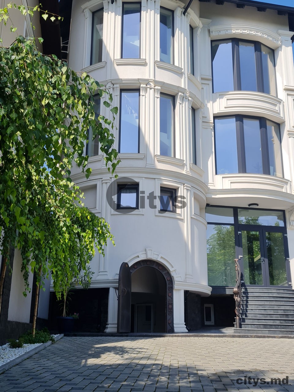 chirie-Apartament cu 2 camere, Riscani 70m², str.circului photo 1 - citys.md chirie-Apartament cu 2 camere, Riscani 70m², str.circului photo 0