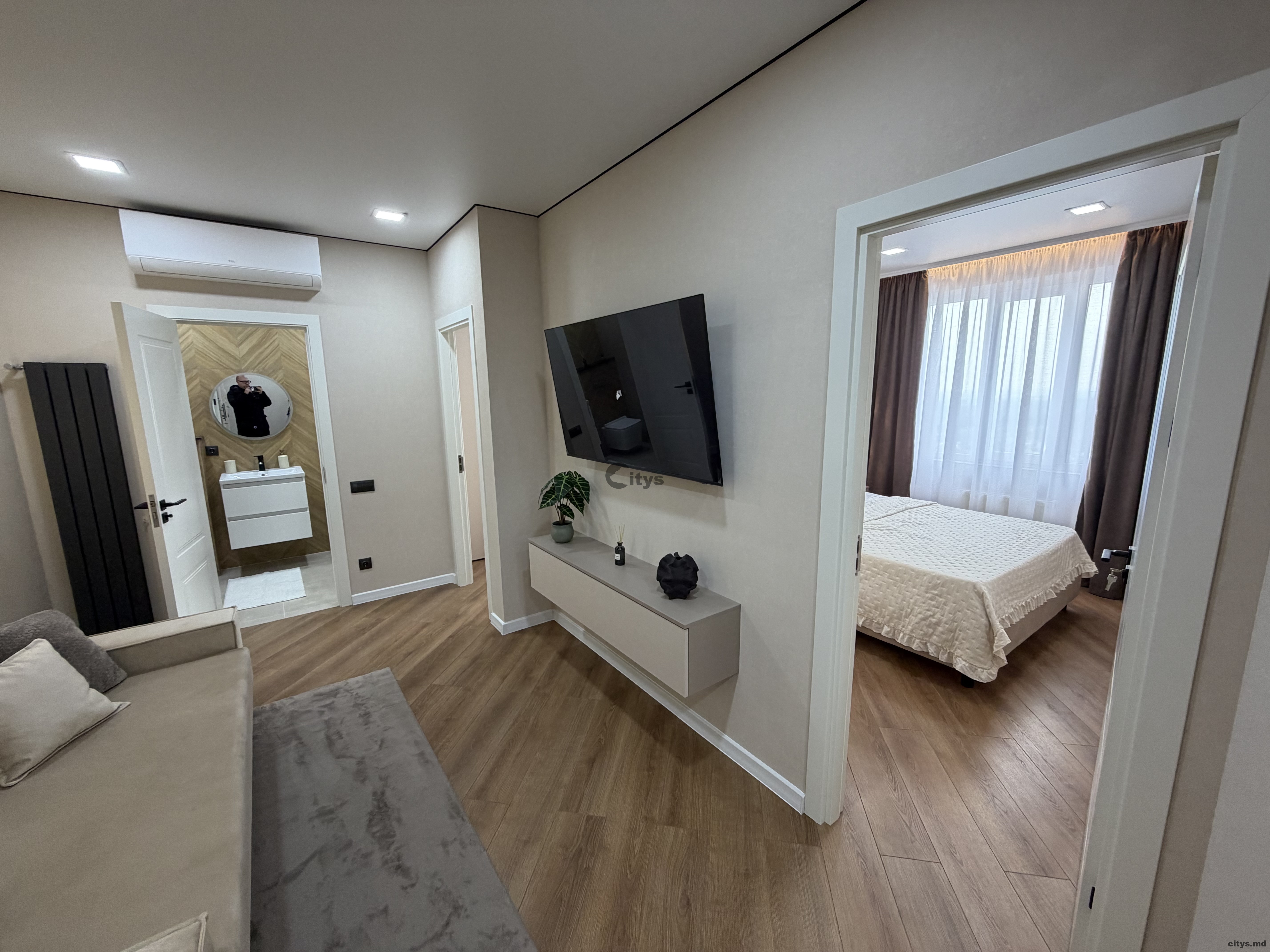 Apartament cu 2 camere, 60m², Botanica, Grenoble photo 2 - citys.md Apartament cu 2 camere, 60m², Botanica, Grenoble photo 1