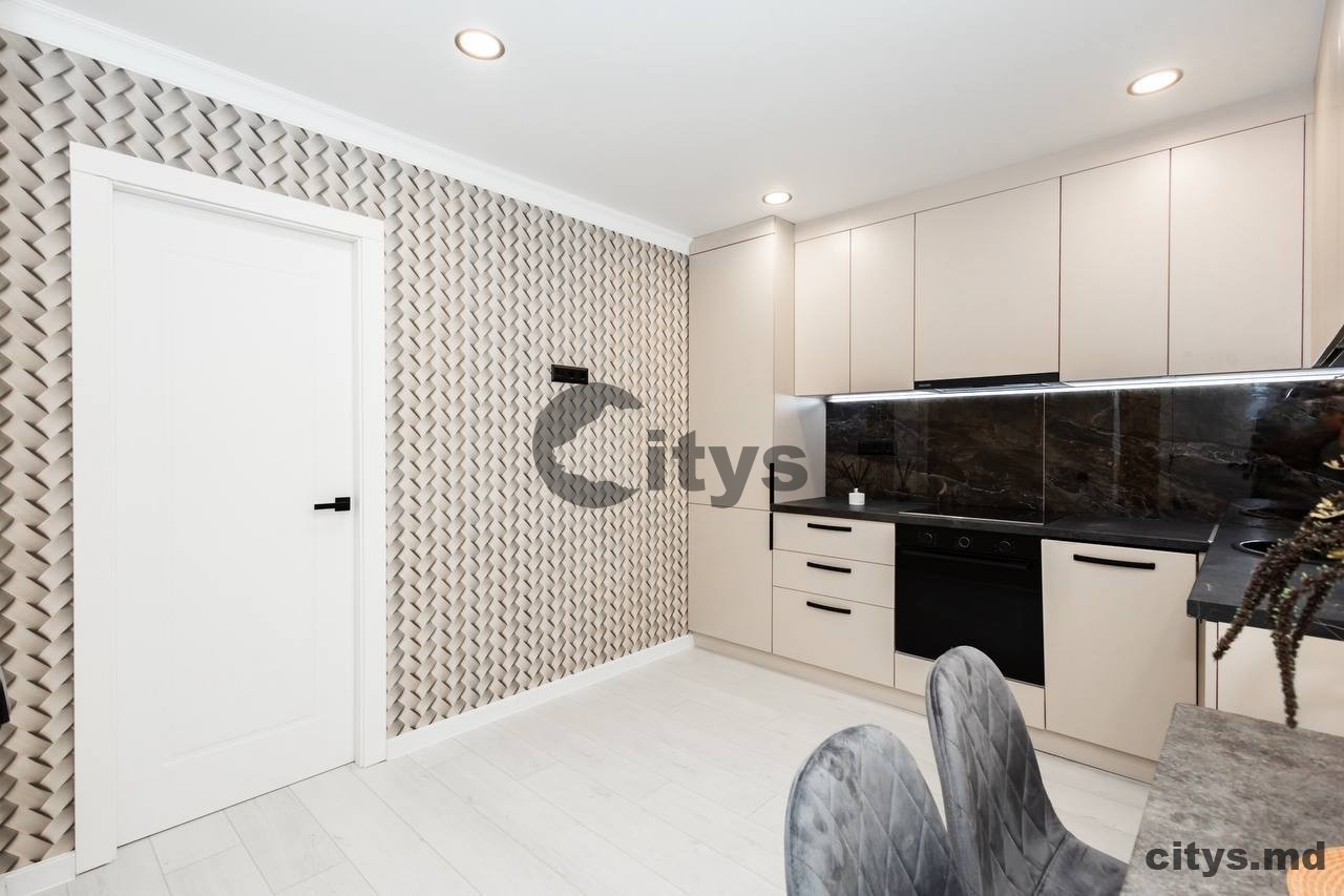 2-х комнатная квартира, 37м², Piata Unirii photo 3 - citys.md 2-х комнатная квартира, 37м², Piata Unirii photo 2