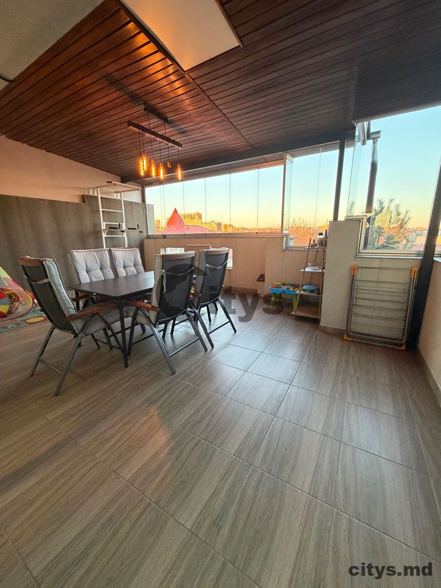 Дуплекс - Таунхаус с 3 уровнями, 122м², str. Carierei photo 7 - citys.md Дуплекс - Таунхаус с 3 уровнями, 122м², str. Carierei photo 6