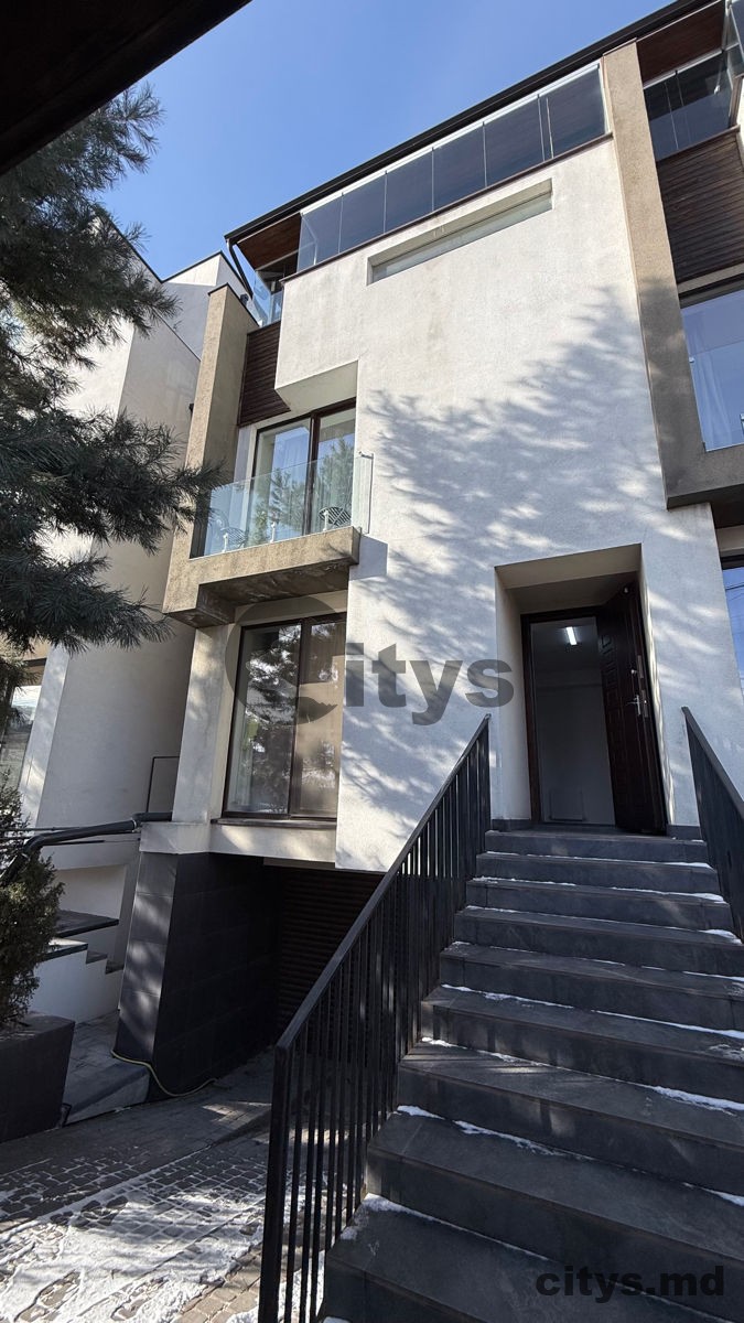 Дуплекс - Таунхаус с 3 уровнями, 122м², str. Carierei photo 17 - citys.md Дуплекс - Таунхаус с 3 уровнями, 122м², str. Carierei photo 16