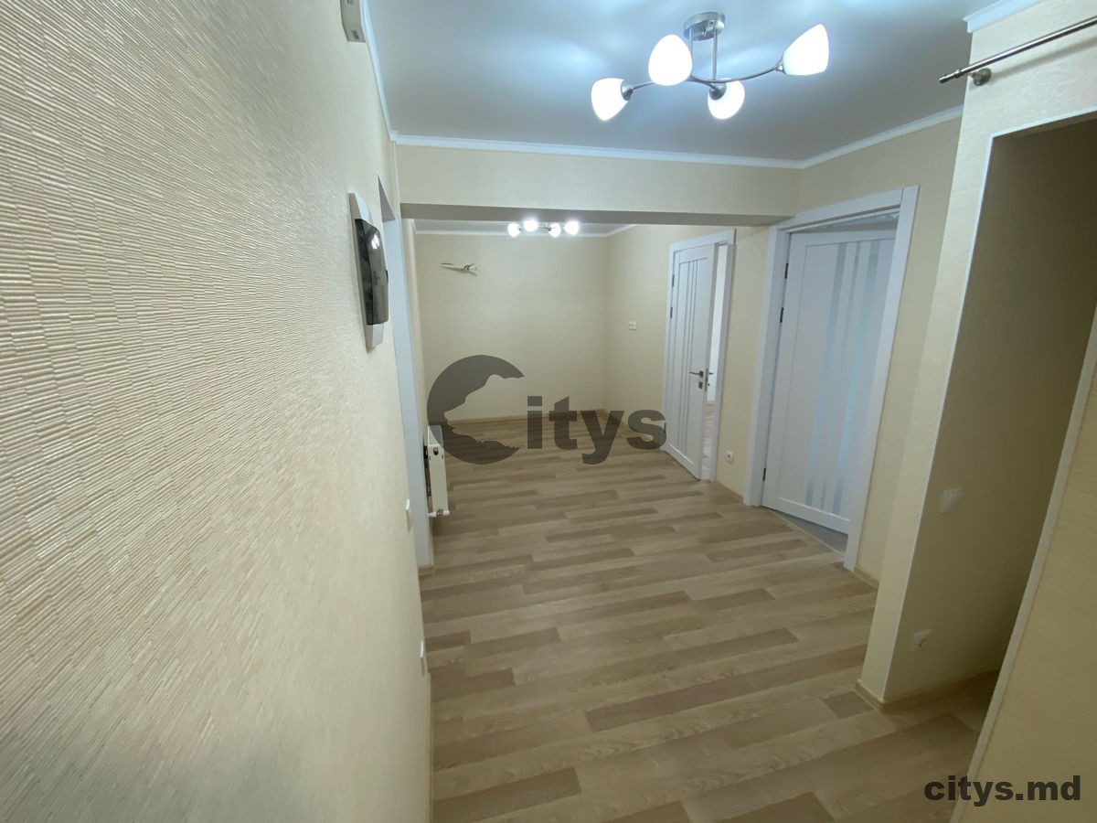 2-х комнатная квартира, 55м², Florilor photo 6