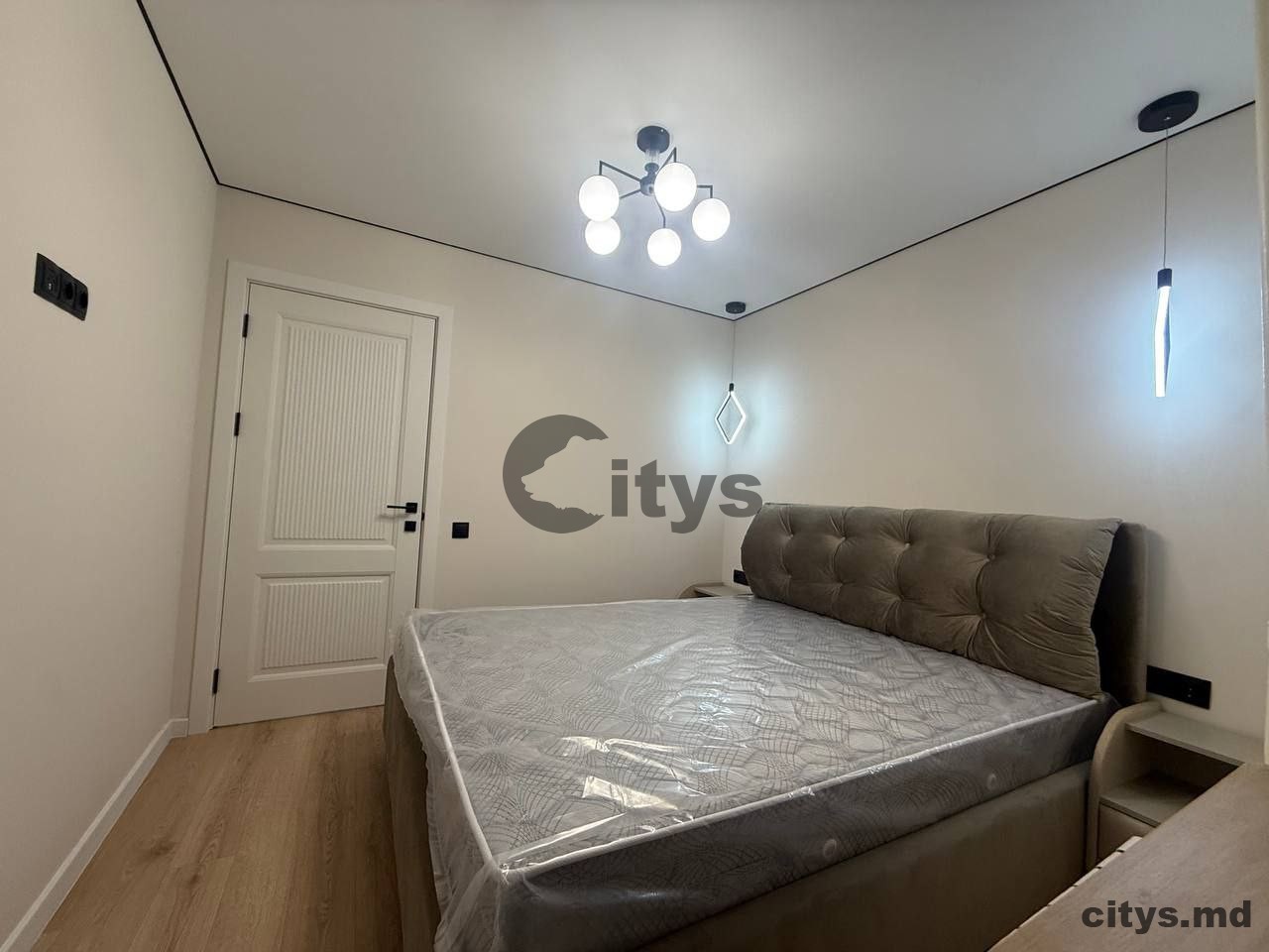 Apartament cu 2 camere, 42m², Miorita photo 3