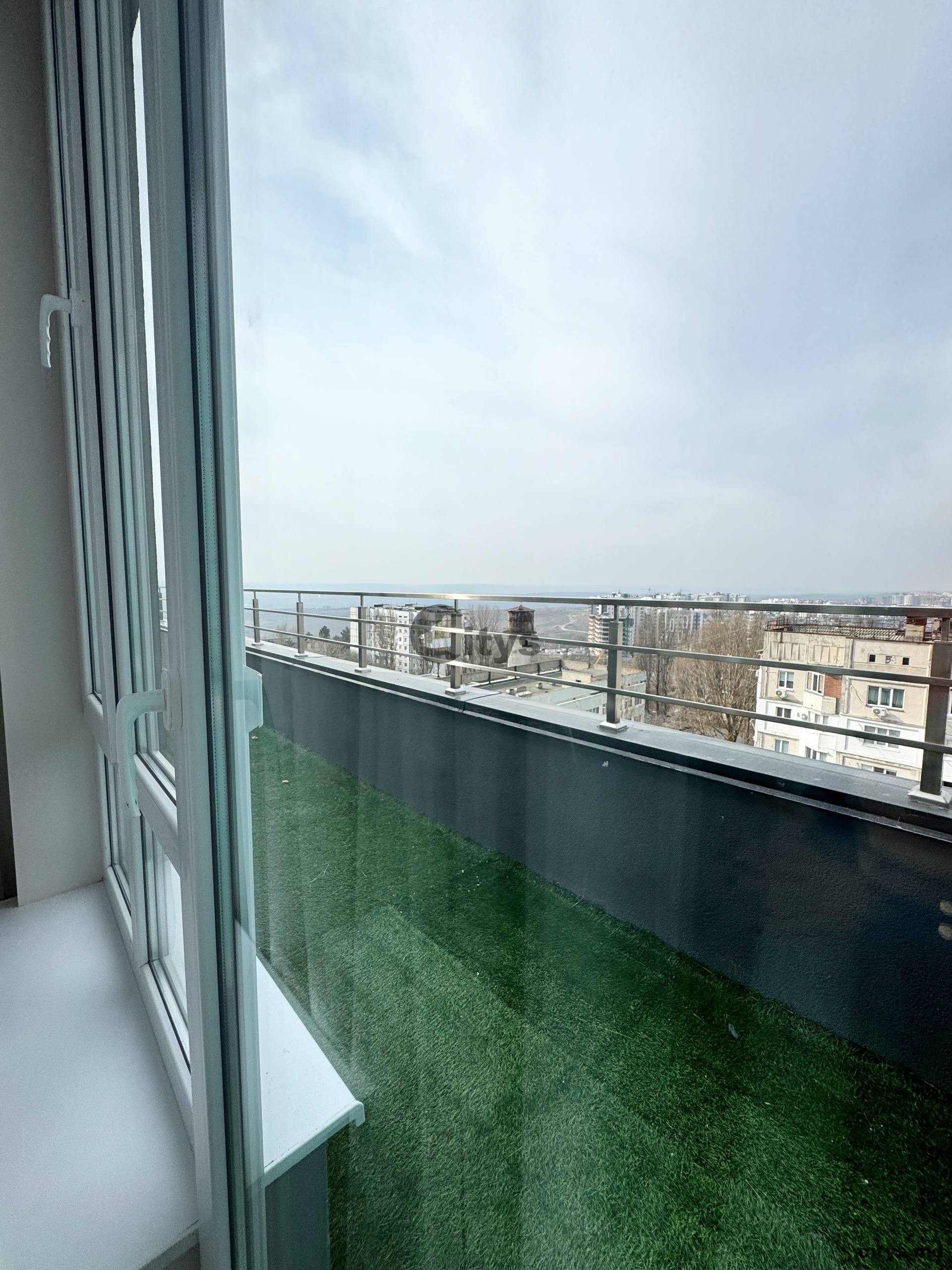 Apartament cu 2 camere, 140m², Str Ialoveni photo 7 - citys.md Apartament cu 2 camere, 140m², Str Ialoveni photo 6