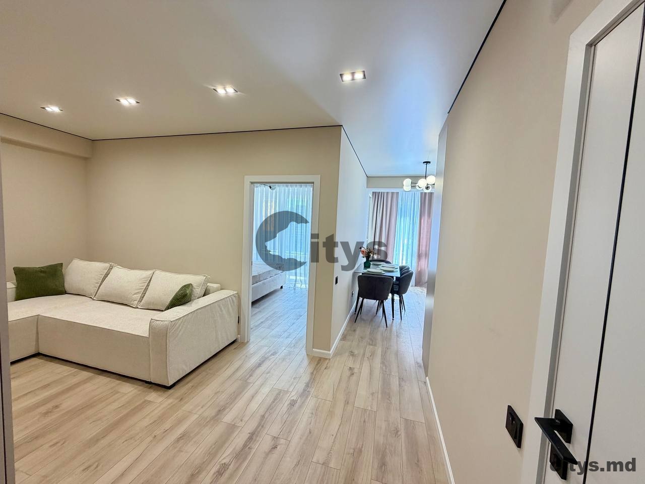 Apartament cu 2 camere, 70m², Burebista photo 15 - citys.md Apartament cu 2 camere, 70m², Burebista photo 14