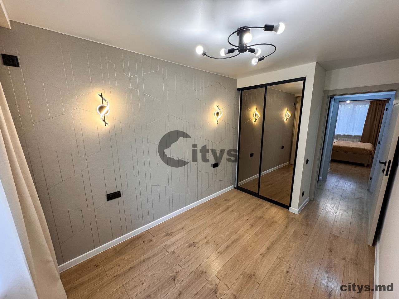 Apartament cu 2 camere, 60m², Botanica, Николае Титулеску photo 6