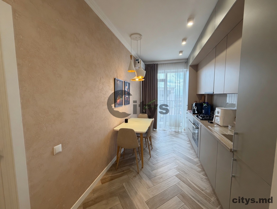 Apartament cu 2 camere, Riscani 64m², bd. Renașterii Naționale photo 3