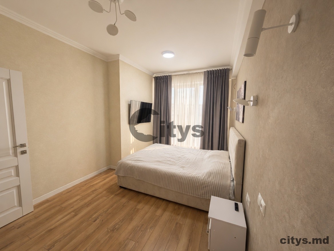 Apartament cu 2 camere, Riscani 64m², bd. Renașterii Naționale photo 5