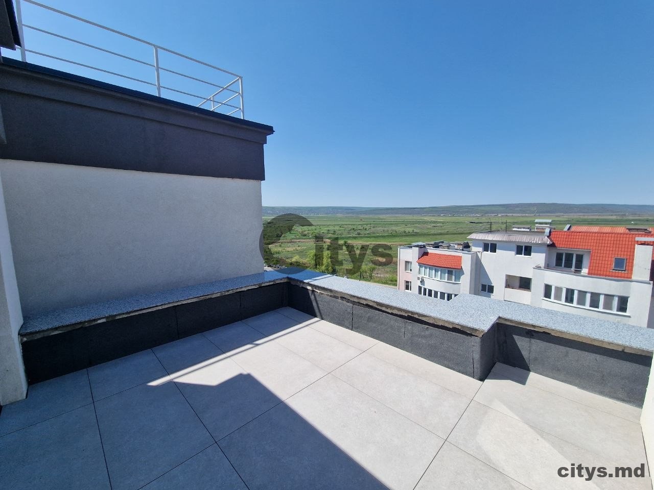 Apartament cu 3 camere, 113m², 1Mai photo 1