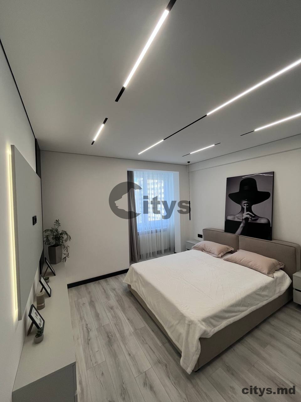 Apartament cu 2 camere, 76m², Василе Лупу photo 0