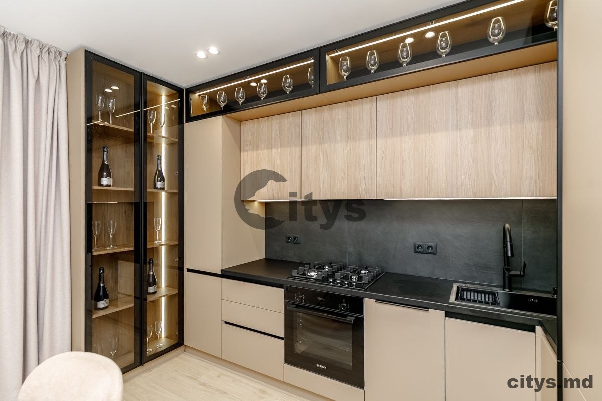 Apartament cu 2 camere, 70m², V.Lupu photo 0