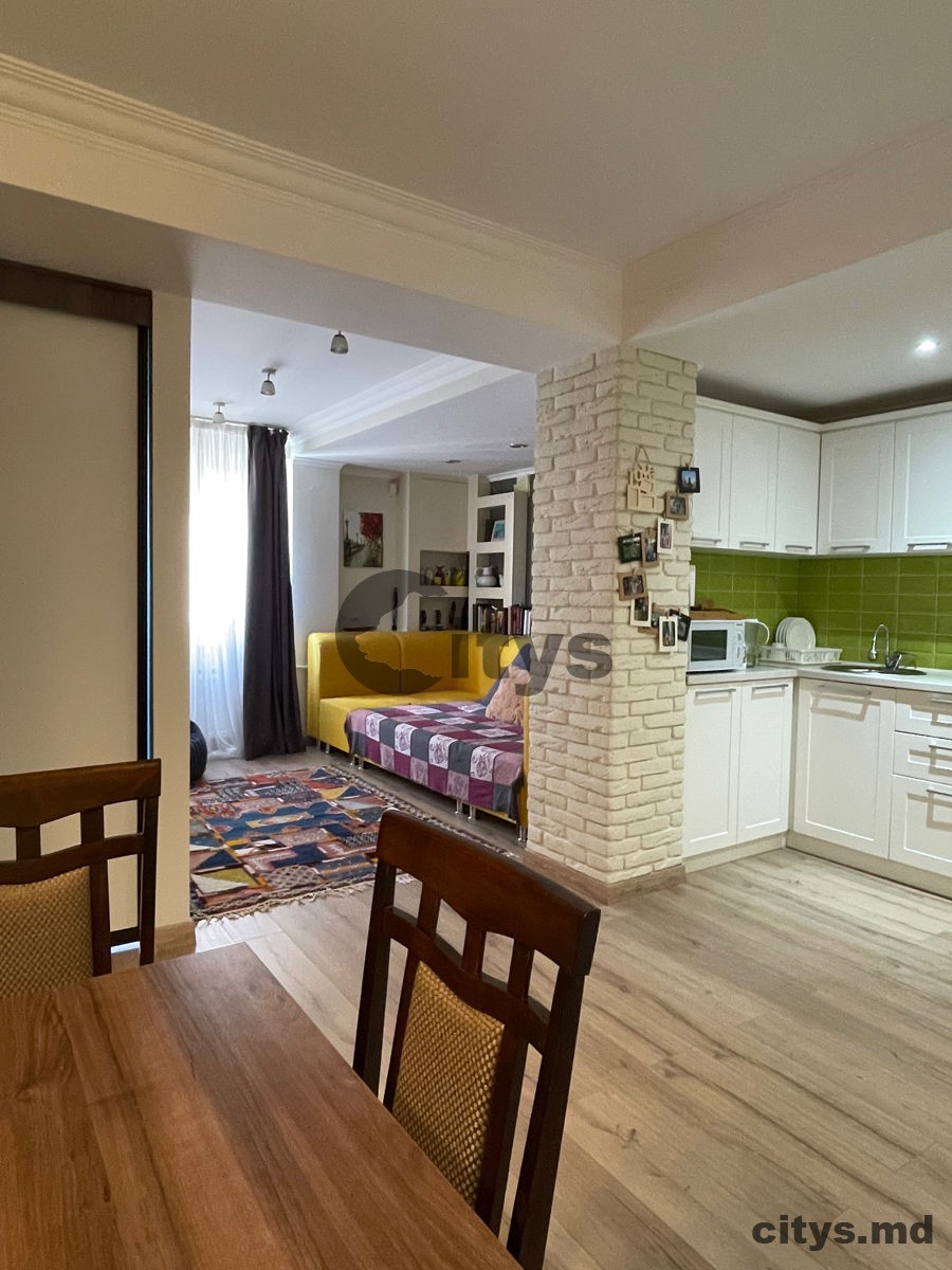 Apartament cu 2 camere, 58m², str. Arheolog Ion Casian Suruceanu photo 2