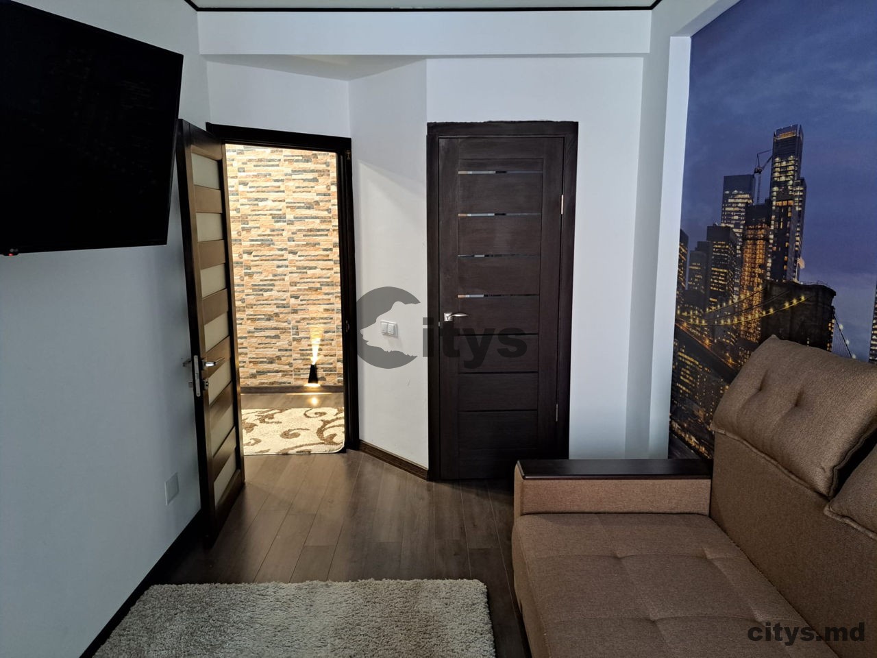 Chirie-2-х комнатная квартира, 79м², str. Sprîncenoaia photo 8