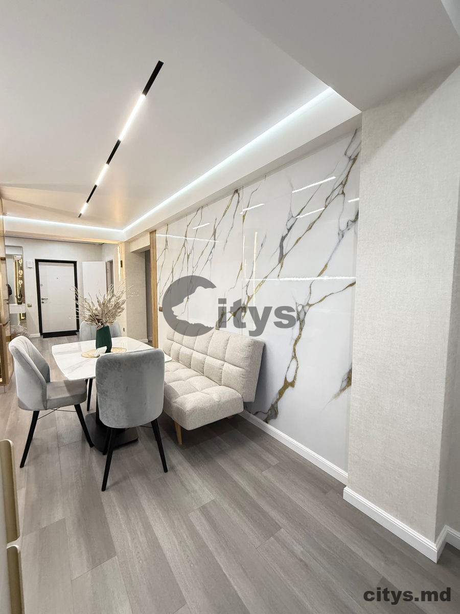 Apartament cu 2 camere, Ciocana 70m², bd. Mircea cel Bătrân photo 0