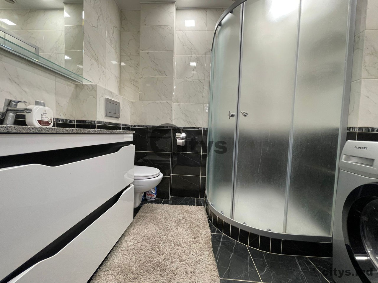 Chirie-2-х комнатная квартира, 79м², str. Sprîncenoaia photo 3