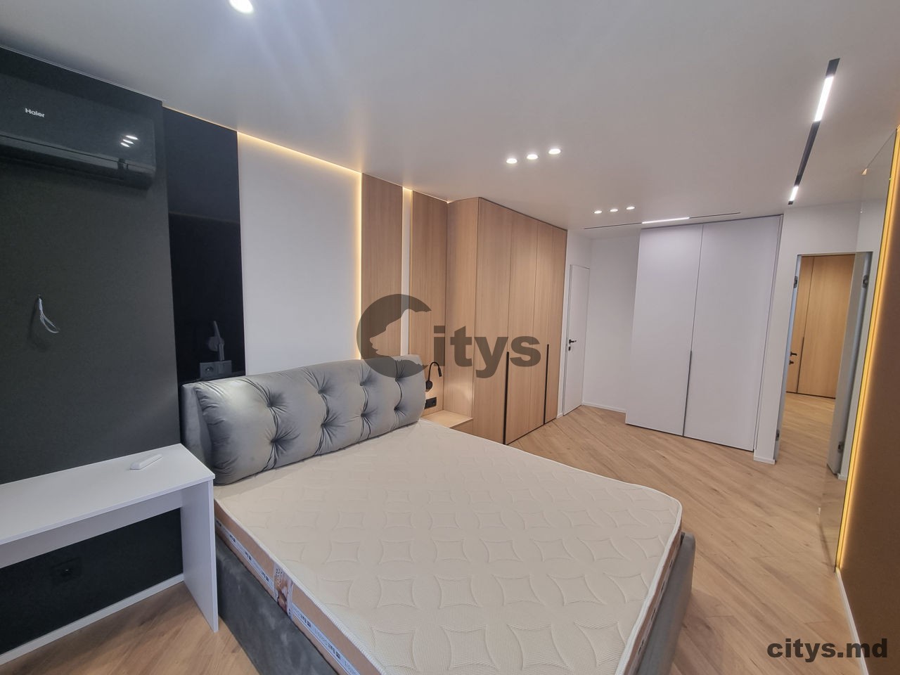 Apartament cu 3 camere, Ciocana 96m², str. Ion Dumeniuc photo 4 - citys.md Apartament cu 3 camere, Ciocana 96m², str. Ion Dumeniuc photo 3