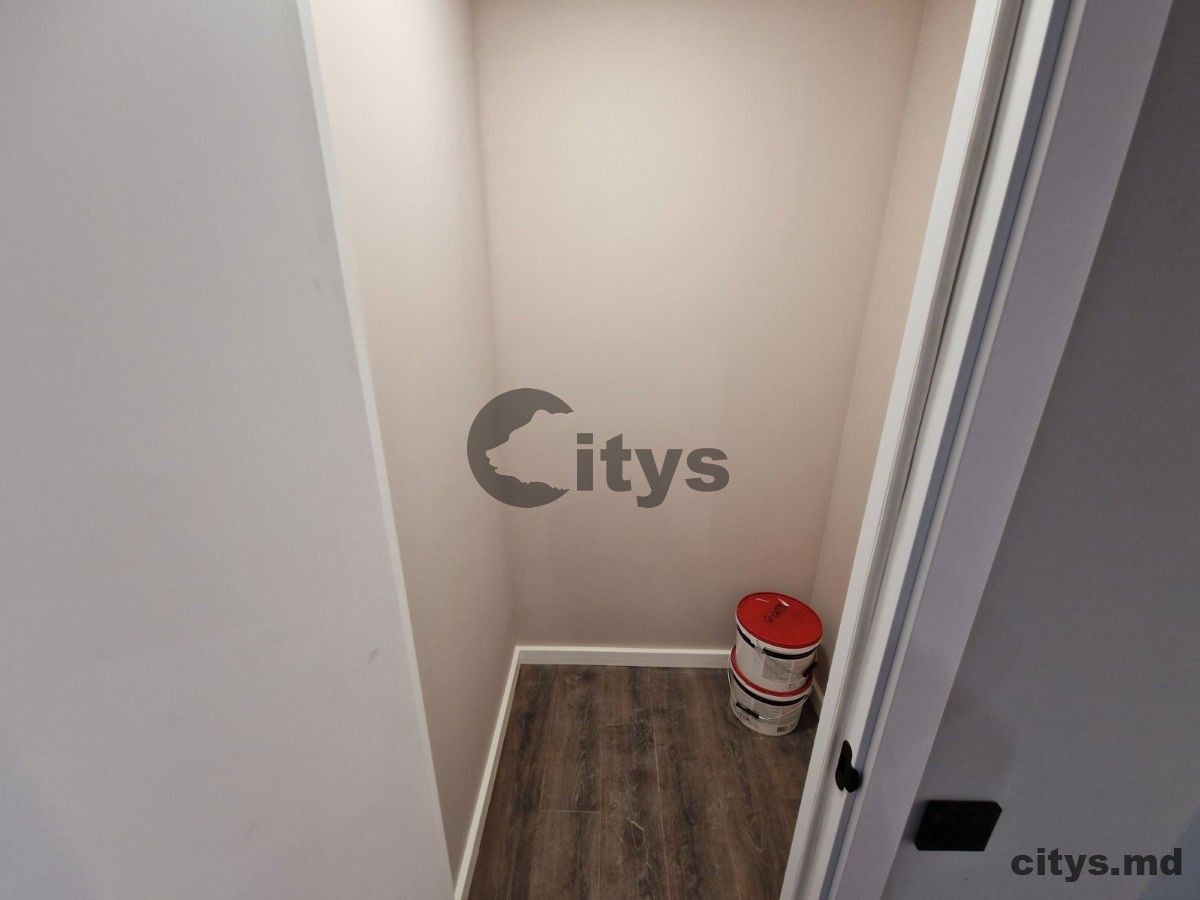Apartament cu 2 camere, 60m², str. Academiei photo 3