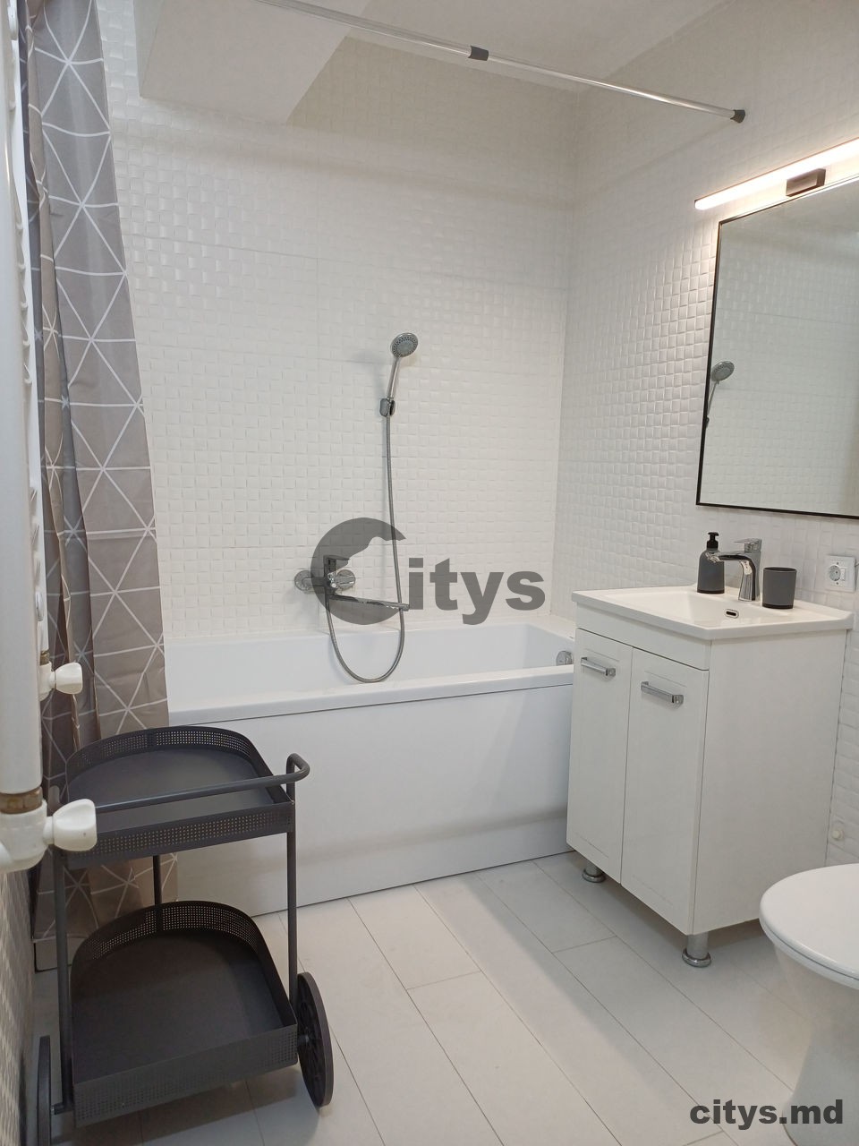 2-х комнатная квартира, 90м², str. Nicolae Testemitanu photo 8